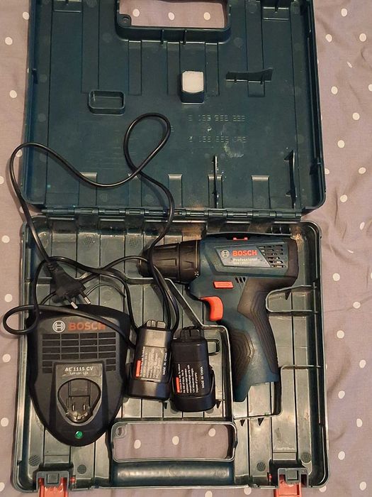 Wiertarko Wkrętarka oryginał  Bosch GSR 120-LI 12V 2x Bateria 3.0ah