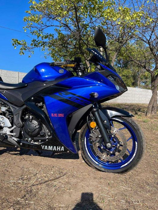 Мотоцикл Yamaha YZF-R25