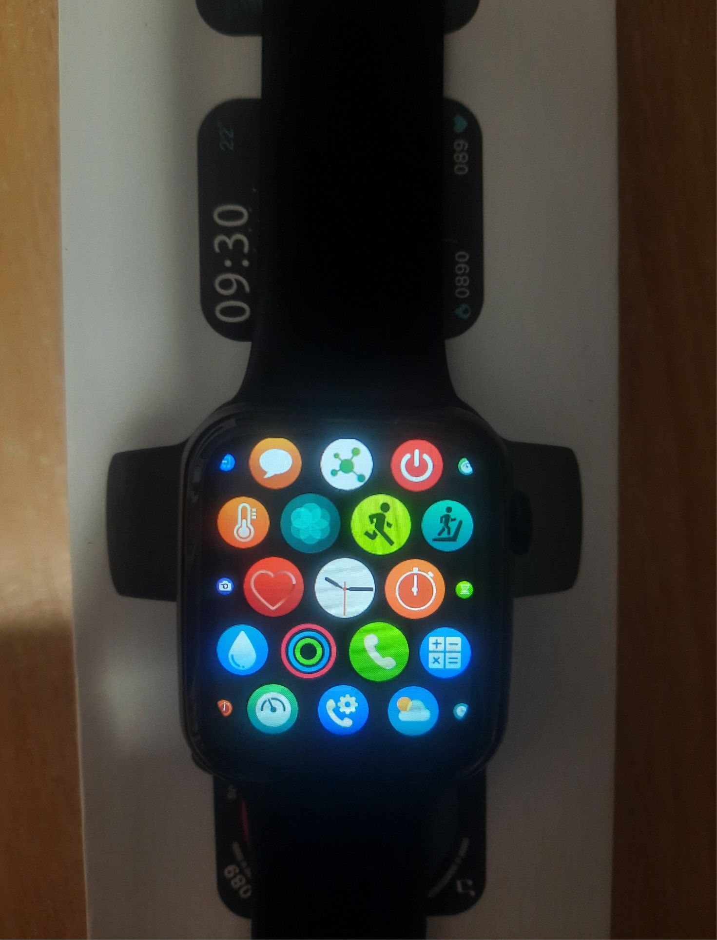 Новые часы  HW22