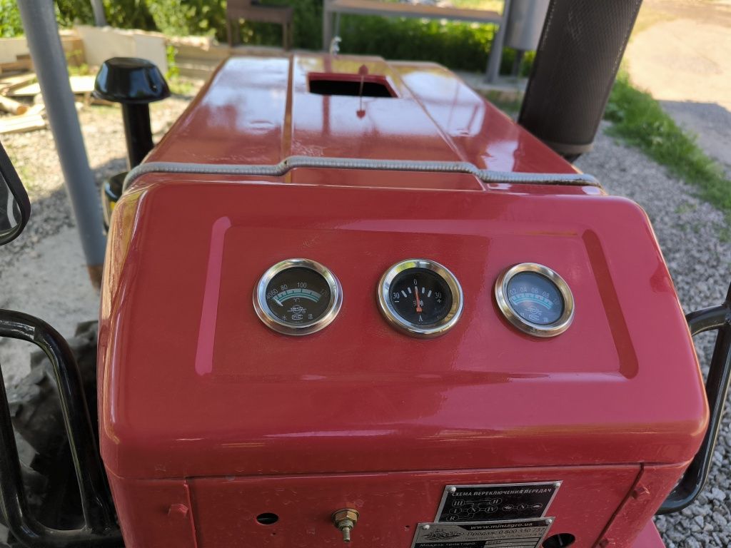 Shifeng SF244 мінітрактор