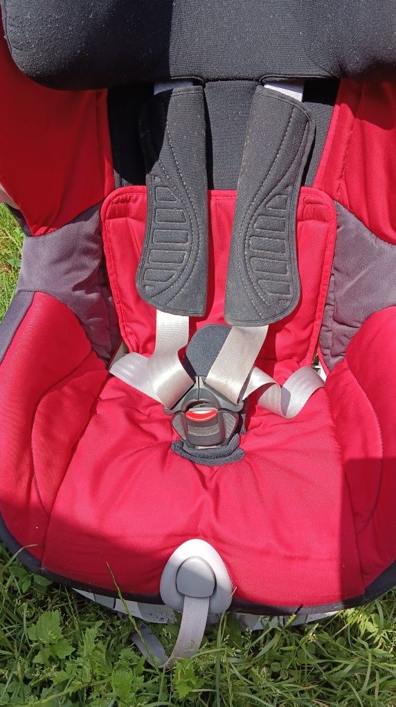 Автокрісло Britax Romer TRIFIX