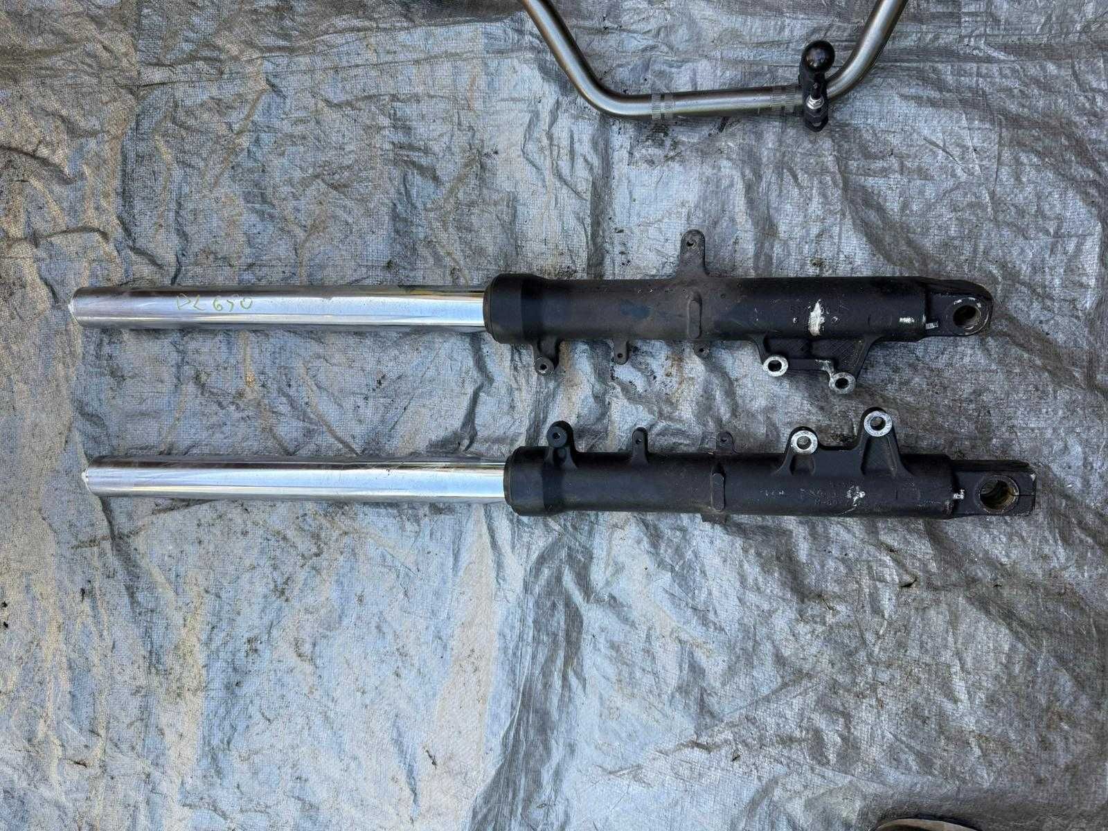 Suzuki dl 650 - 2012 rok część owiewki silnik lagi koło