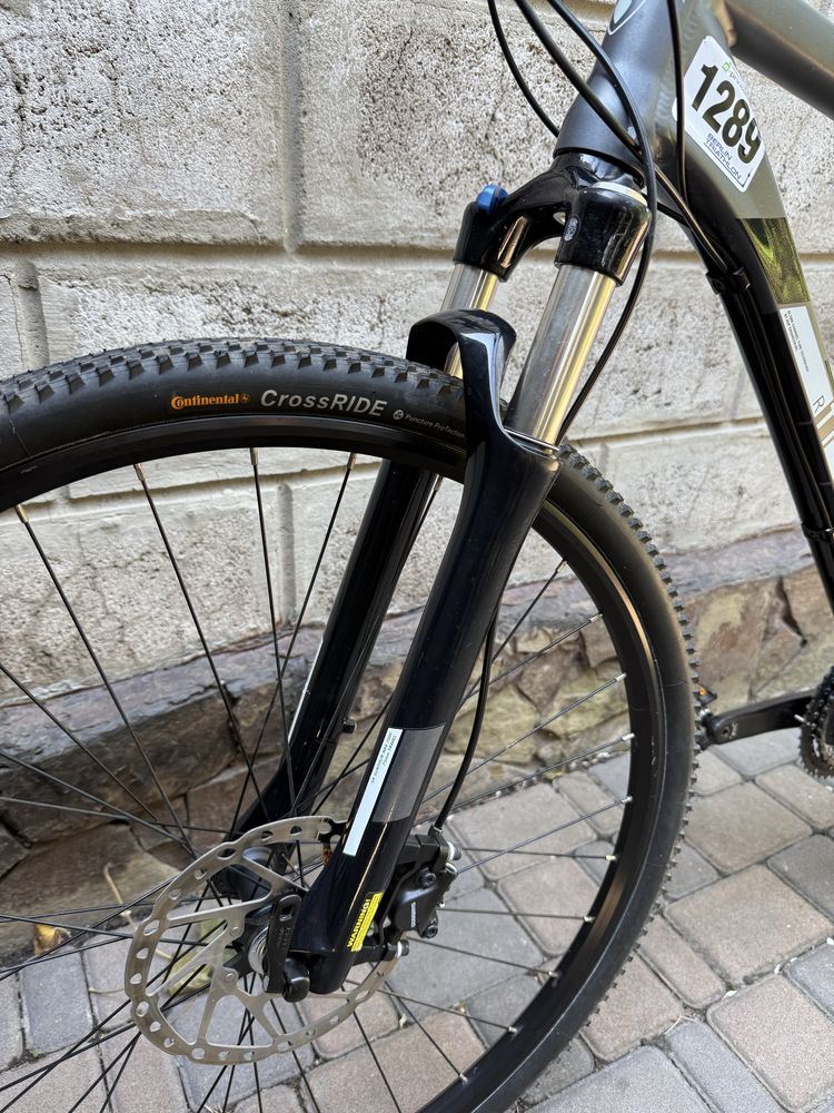 Кроссовый хардтейл Rotwild R.T1 на Shimano XT
