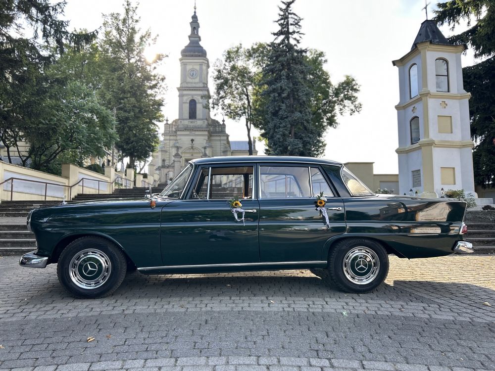 Auto do ślubu lub do wynajęcia na sesje zdjęciowe. Wolne terminy 2024!