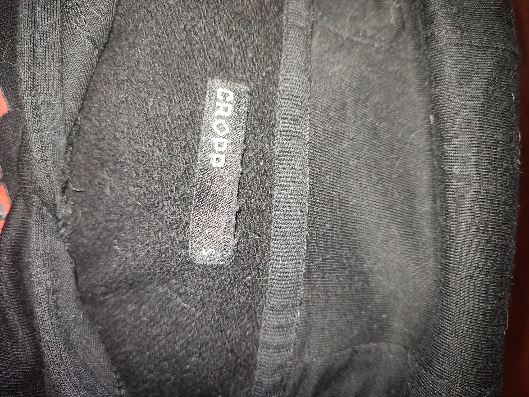 Bluza z kapturem czarna