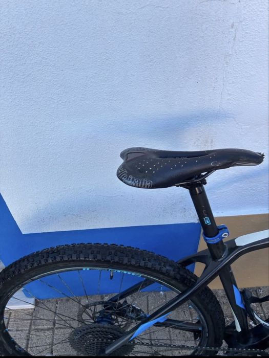Bicicleta de carbono