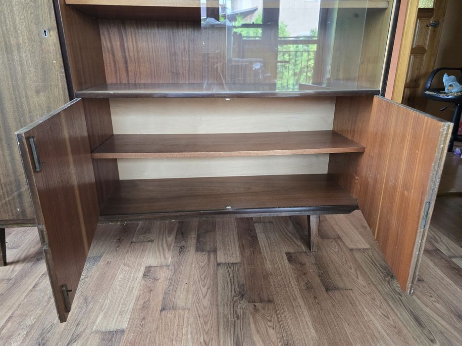 Witryna biblioteczka PRL