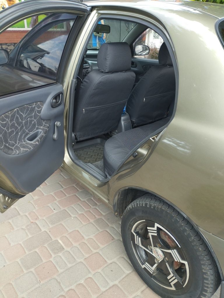 Авто DAEWOO Sens 2003 р.в,економний 1.3 бензин в Гарному стані