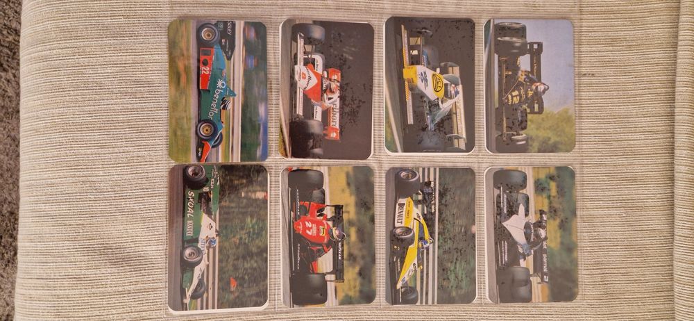 Vendo conjunto de calendários desportivos