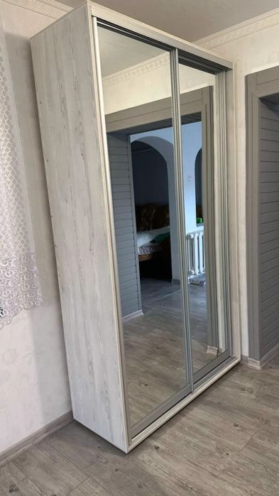 Шафи купе в наявності