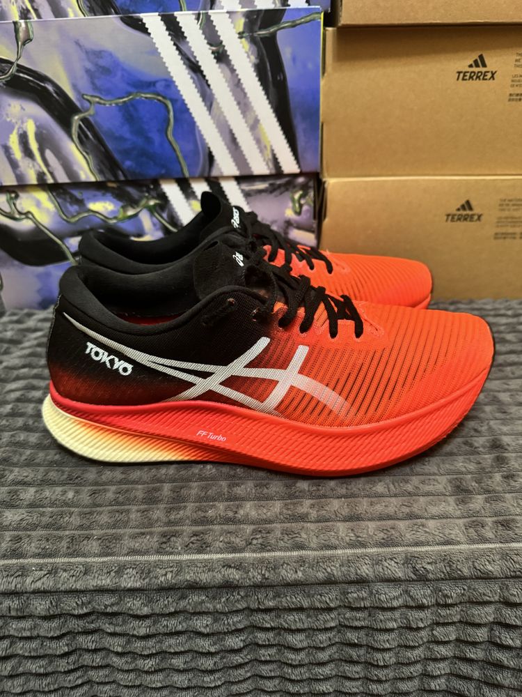 Кросівки чоловічі для бігу Asics METASPEED SKY 43(27,5см) оригінал