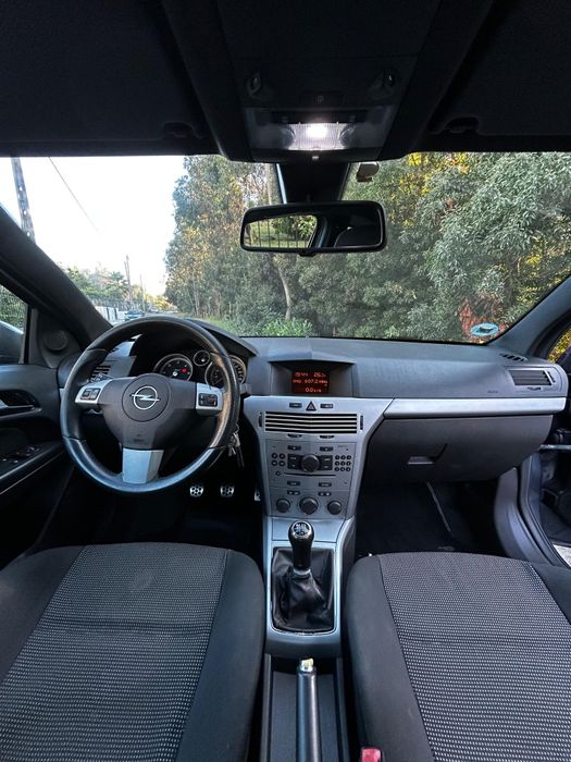 Opel Astra H GTC 1.7 CDTI 125cv – 2007