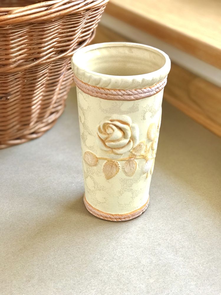Stary ceramiczny wazon vintage