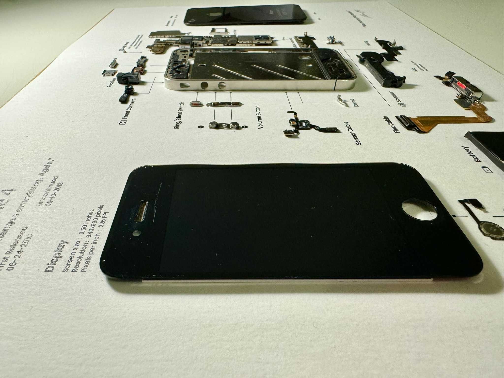 Quadro iPhone 4 - TEARDOWN