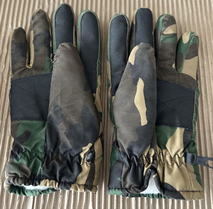 Luvas tamanho L padrão tropa