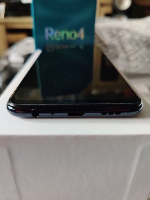 Oppo reno 4 8gb 128gb dual sim microsd jednocześnie jak nowy