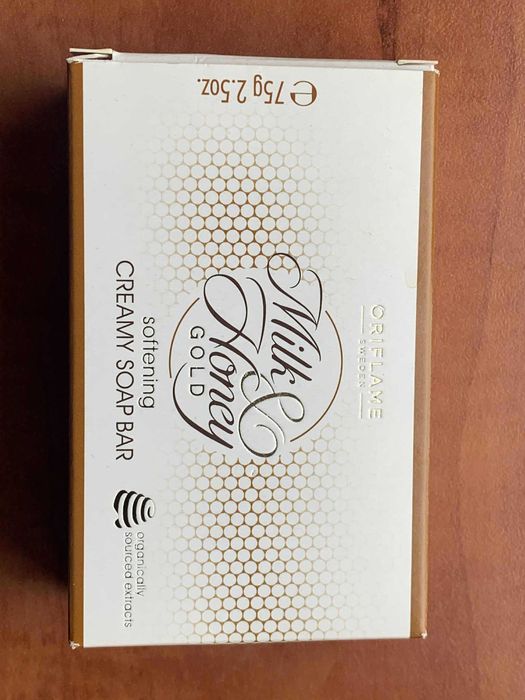 Oriflame Zmiękczające mydełko Milk & Honey Gold