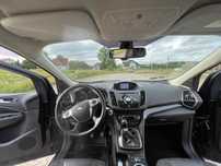 Samochod osobowy ford kuga