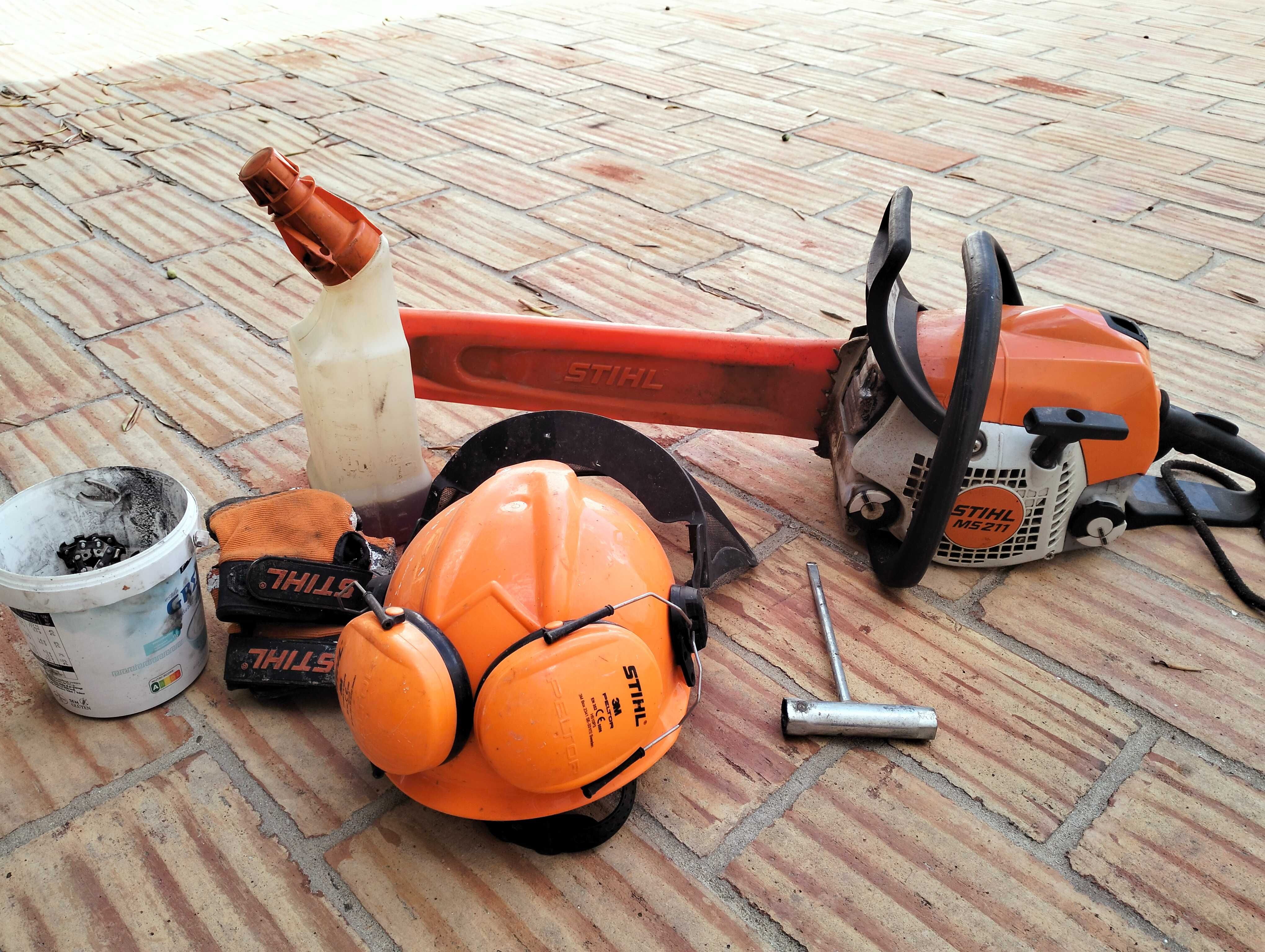 Moto serra STIHL MS211
