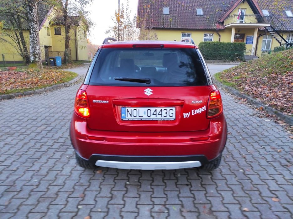 Suzuki SX4 2012r 1.6 benzyna 120KM nawigacja klimatronik alu opłacony