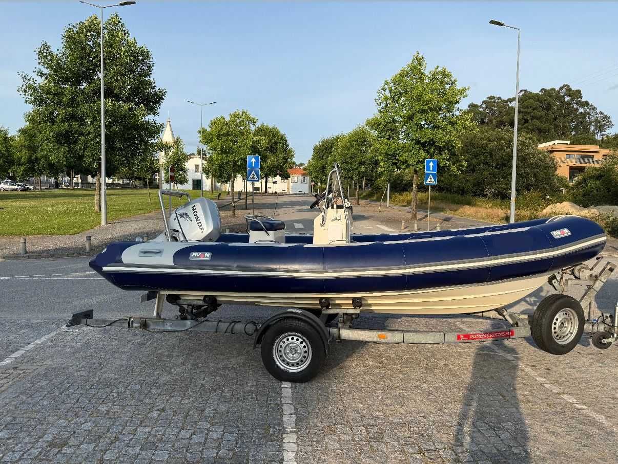 Barco Semi-Rigido Avon 5,60