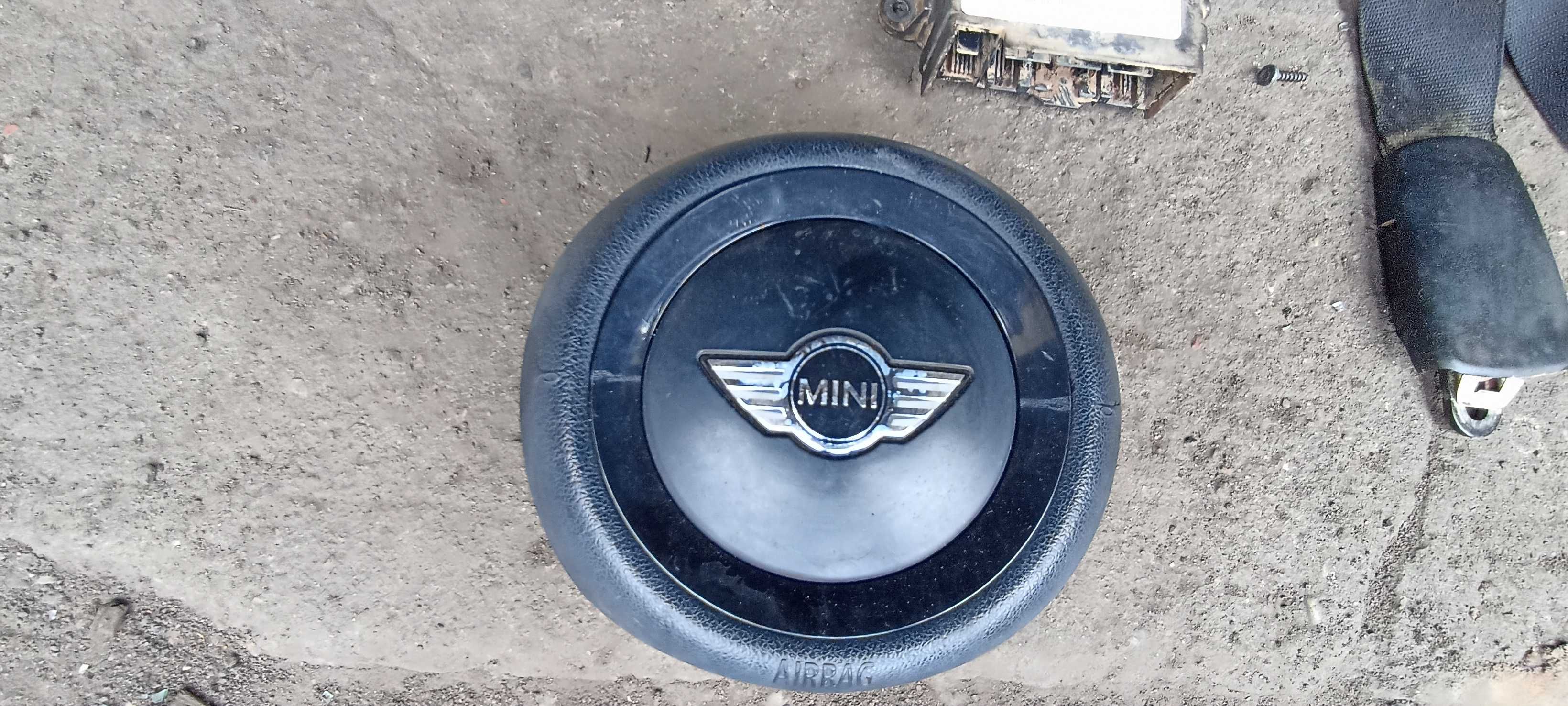 MINI Clubman F54 deska konsola pasy airbag sensor  orginał