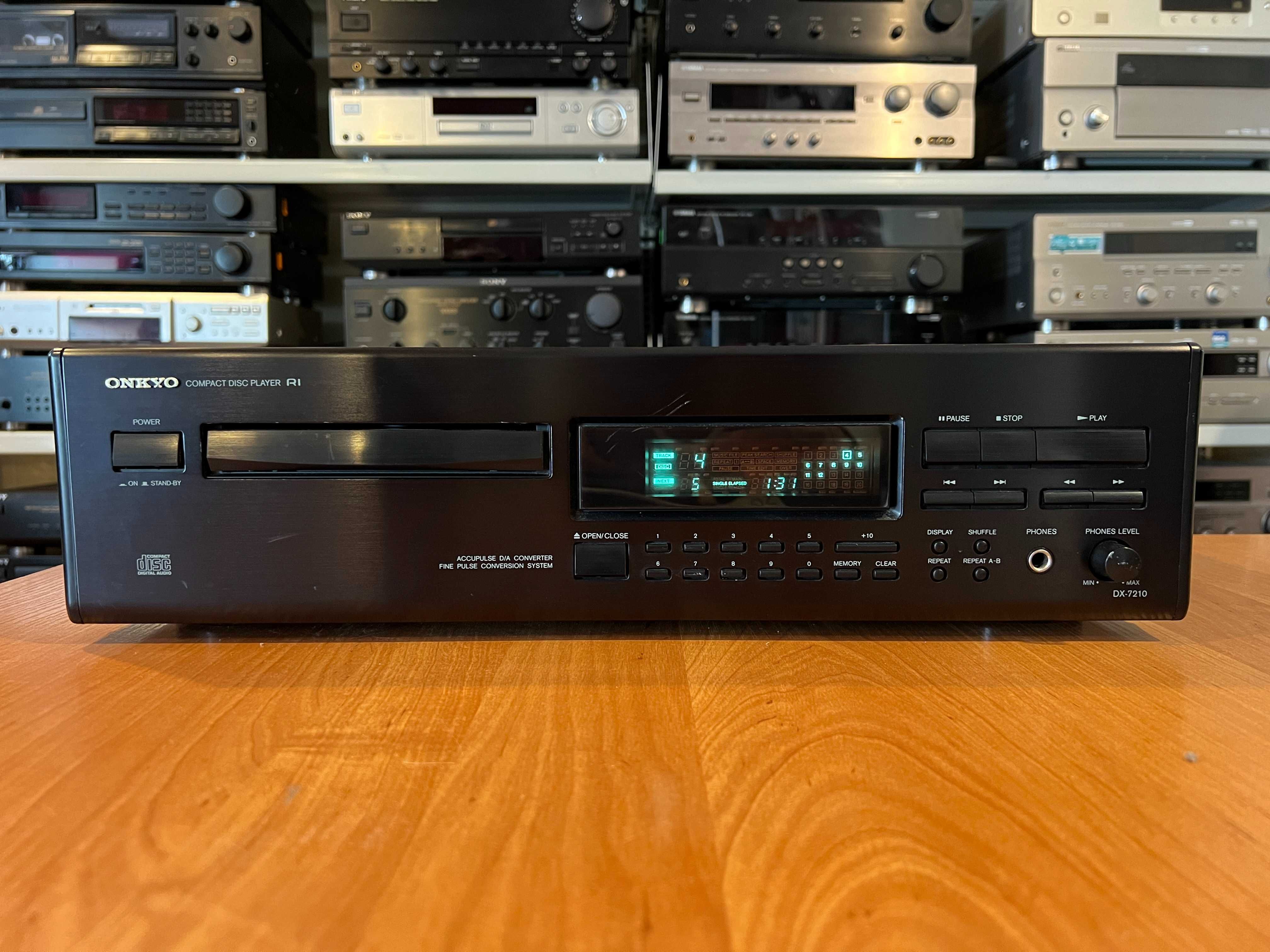 Odtwarzacz CD Onkyo DX-7210 Audio Room