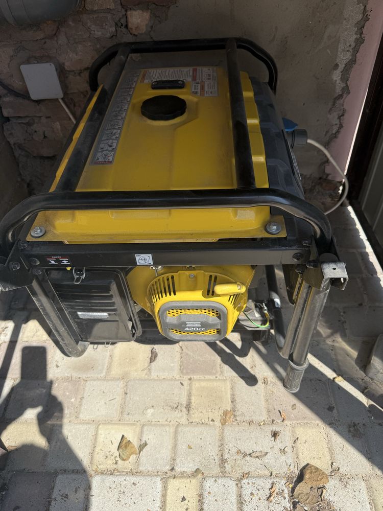 Продам генератор Atlas Copco 420СС  Р8000  с двигателем Honda
