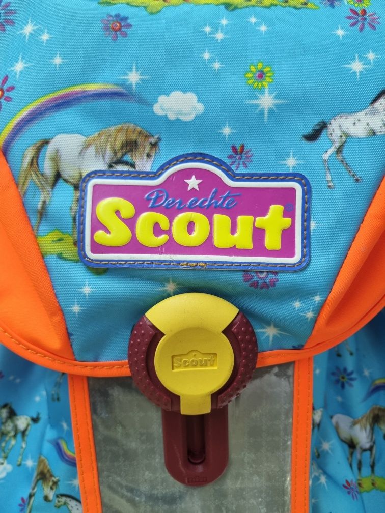 Różowo-niebieski  plecak szkolny dla dziewczynki scout z konikami