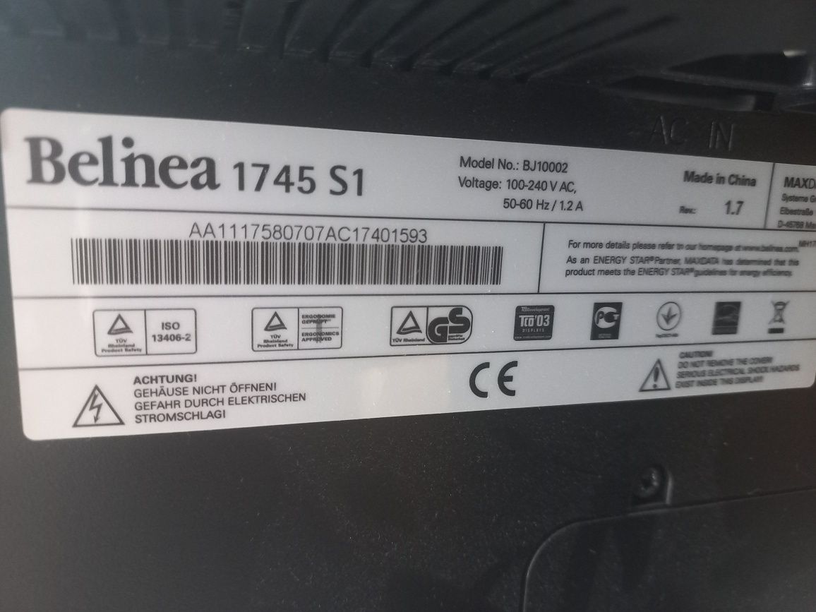 Monitor Belinea 17 cali sprawny 1745 S1 VGA DVI Pivot Kenigston