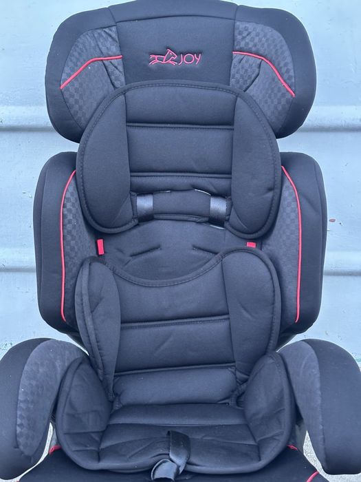 Продам автокресло б/у