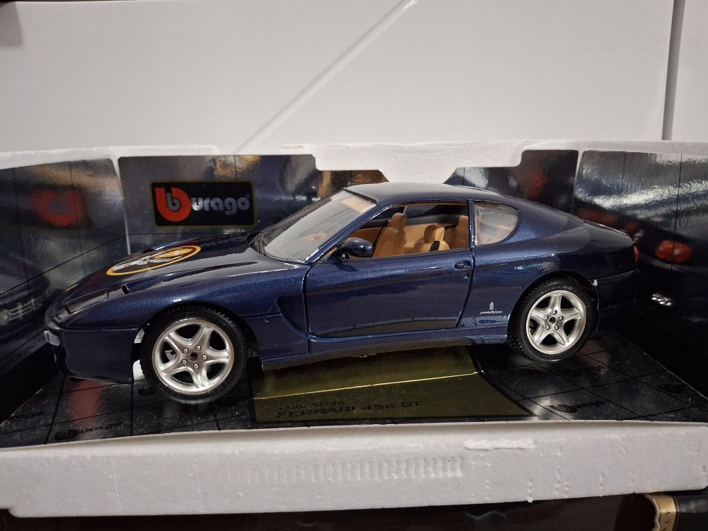 Samochód Kolekcjonerski Ferrari 456 GT 1992 Bburago 1:18