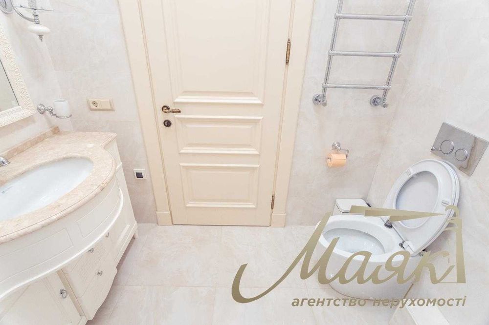 Продаж 3к квартири/пентхаус з ремонтом і паркомісцем, Печерськ