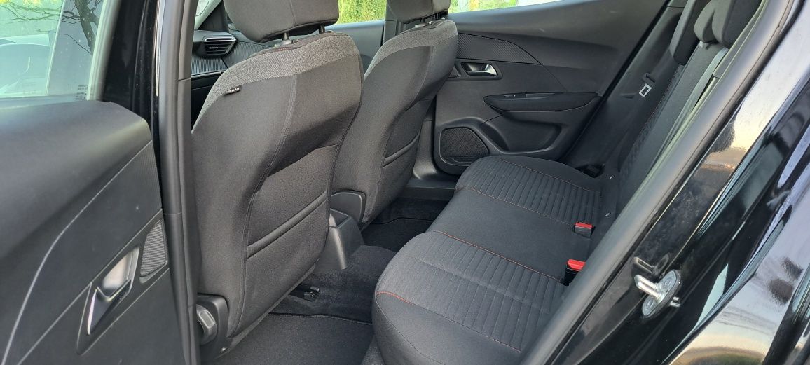 Peugeot 2008 1.5 BlueHDI Business Pack