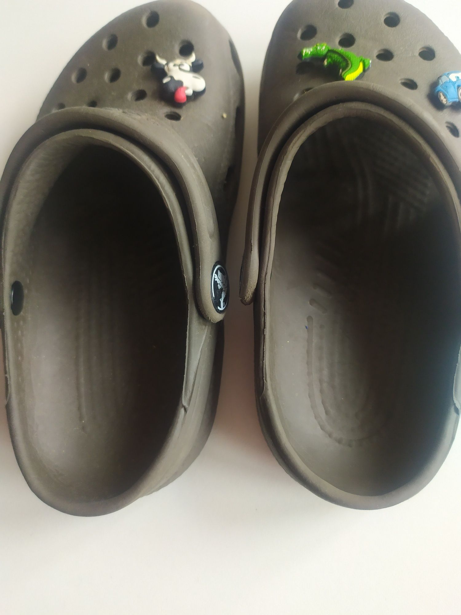 Продам класні Crocs