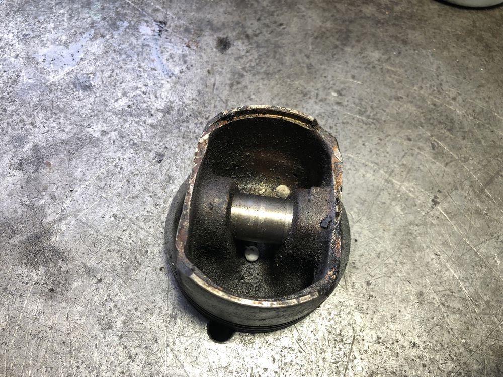 Поршень STD 1.2 1.4 1.6 8v 16v 1.8T 20v AKQ AKL BFQ BSF AWM VW Skoda