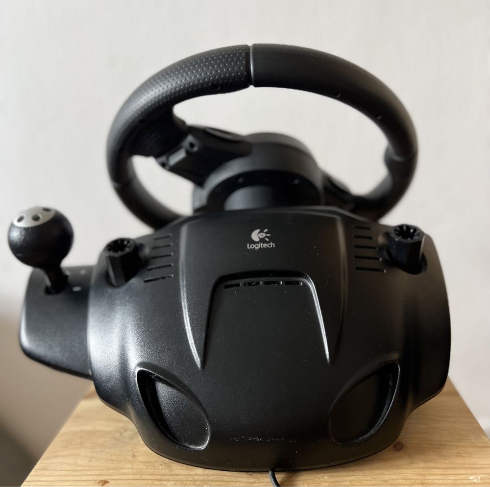 Kierownica Logitech Driving Force GT