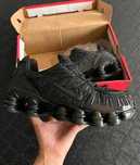 ButyDamskie Nike_Shox_TL_Black_Uniseks R.43