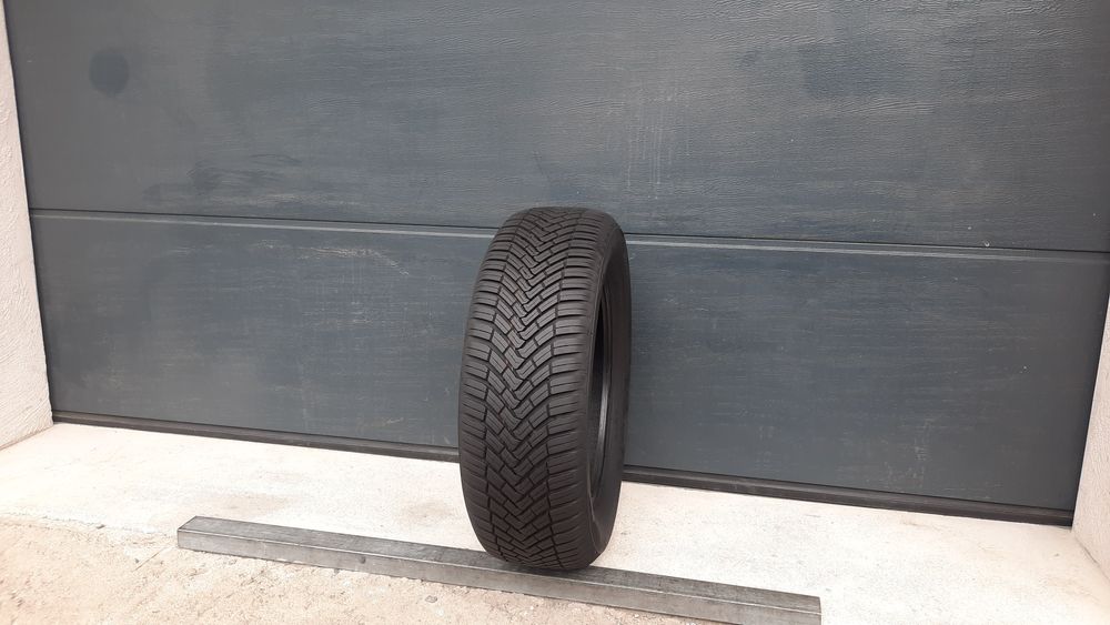Continental 205/60 R16 All Season Contact 7 mm 2023