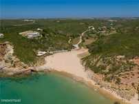 Oportunidade de investimento ! Condomínio turístico em Sagres, pronto