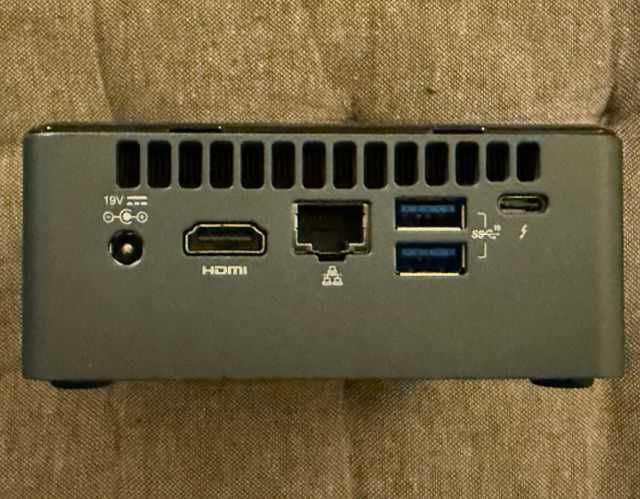 Intel NUC Mini PC