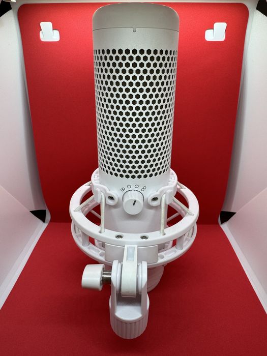 Microfone HyperX QuadCast S como NOVO com braço