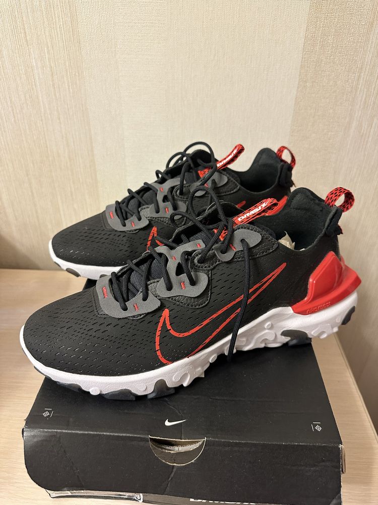 Nike react vision 45р