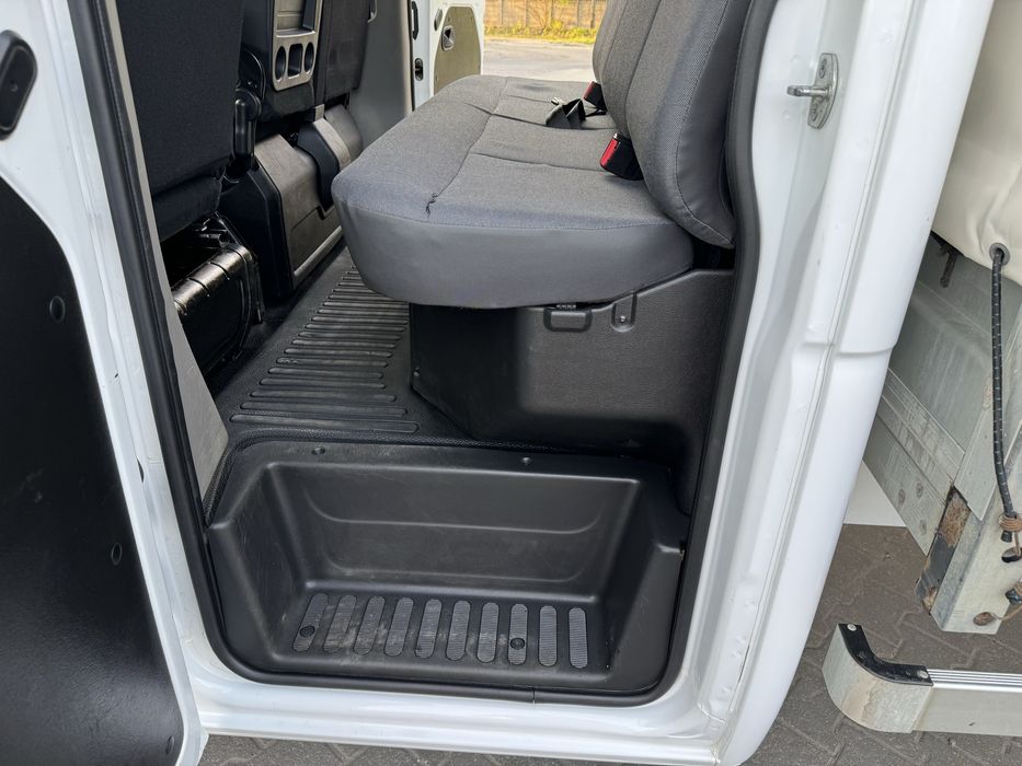 Wynajem Renault Master Doka | 7-osobowy z plandeką | Od 200 zł/dobę!
