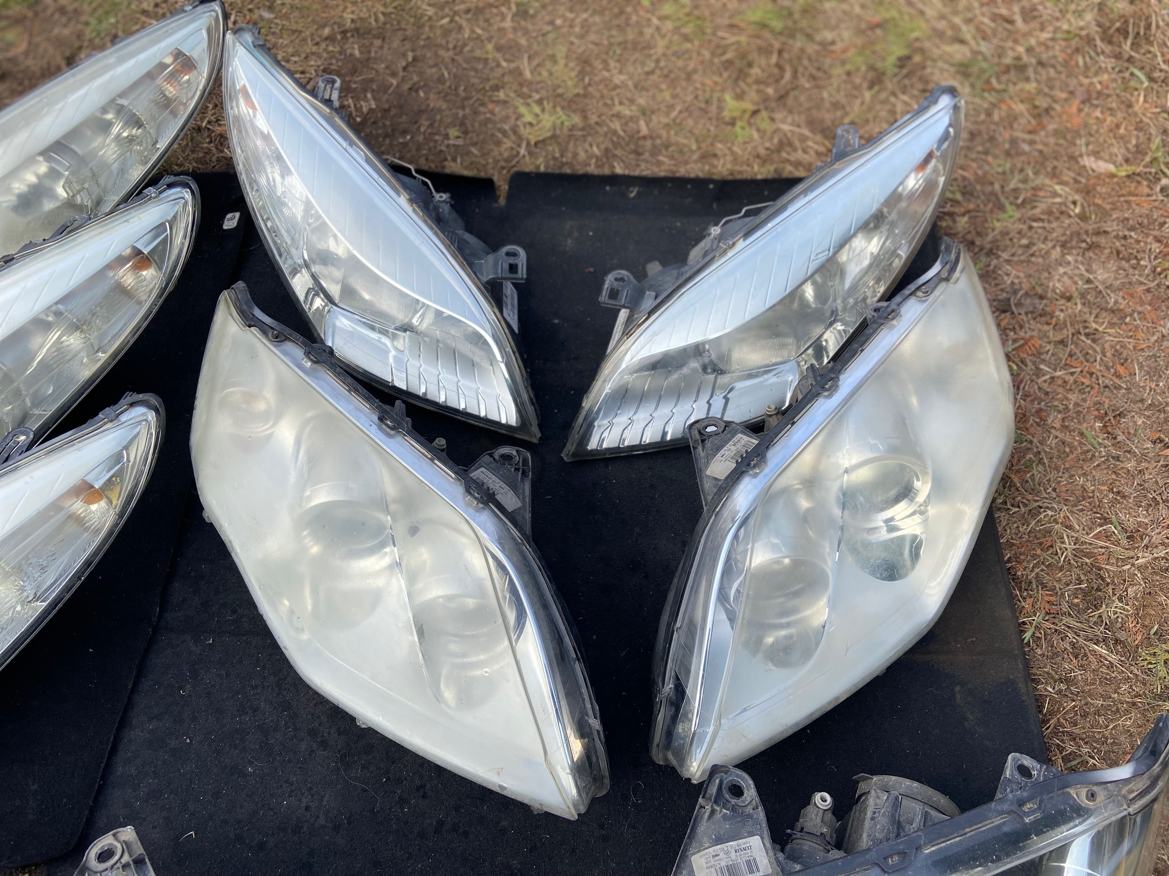 Lampa lewa/Prawa przednia Renault Megane 3 III Laguna 3 III