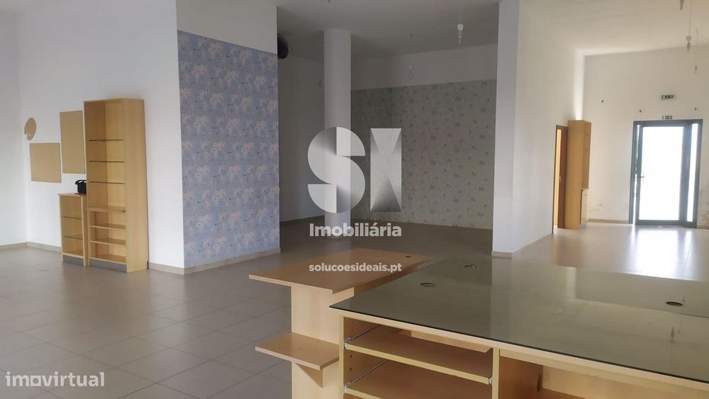 Loja em Pereira