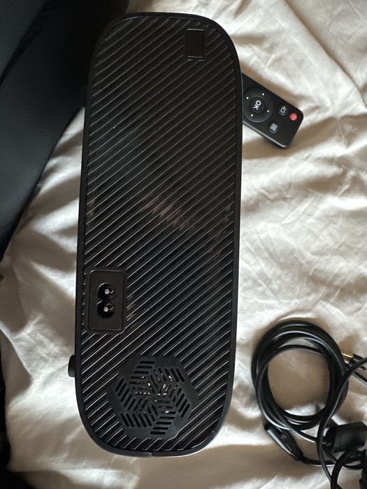 Смарт-проектор M7W 720p на android отличный звук и картинка