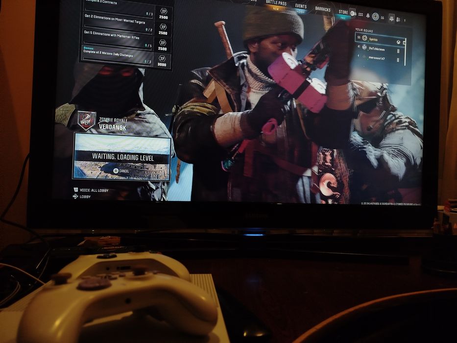 Продаю xbox one s на віддачу