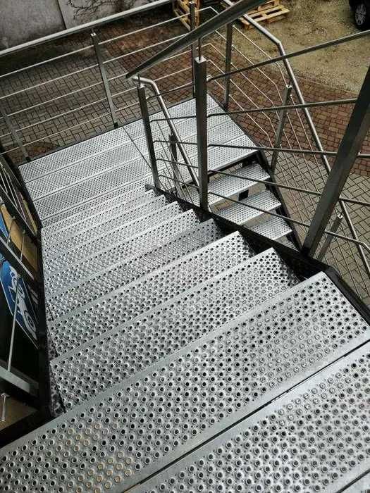 Nowość ! Stopnie metalowe na schody 1200x270 50x2