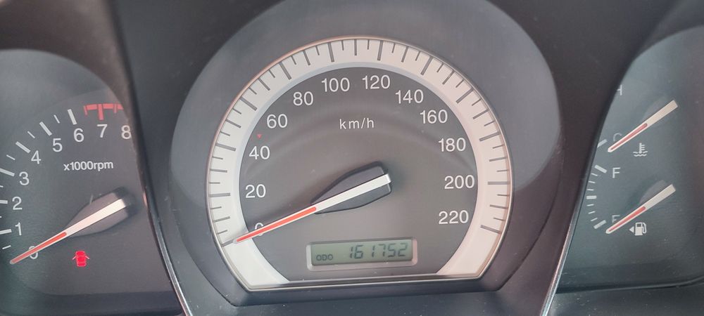 Kia Cerato 1.6 бензин